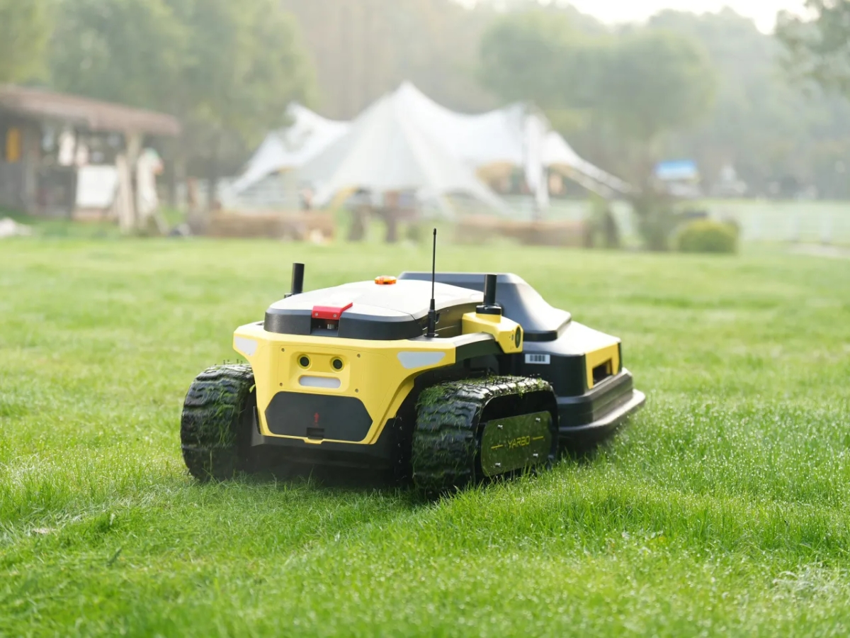 Robot koszący a krawężniki - o czym trzeba pamiętać?